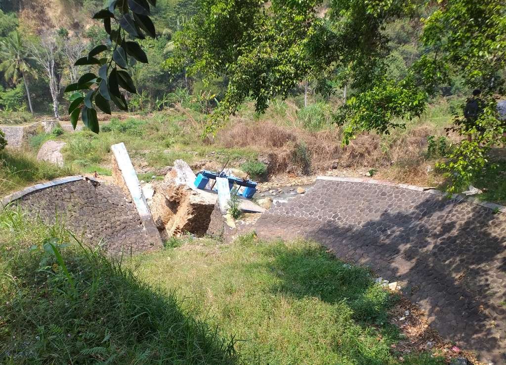 Terdampak Bendungan Jebol, 9 Desa Alami Kekeringan