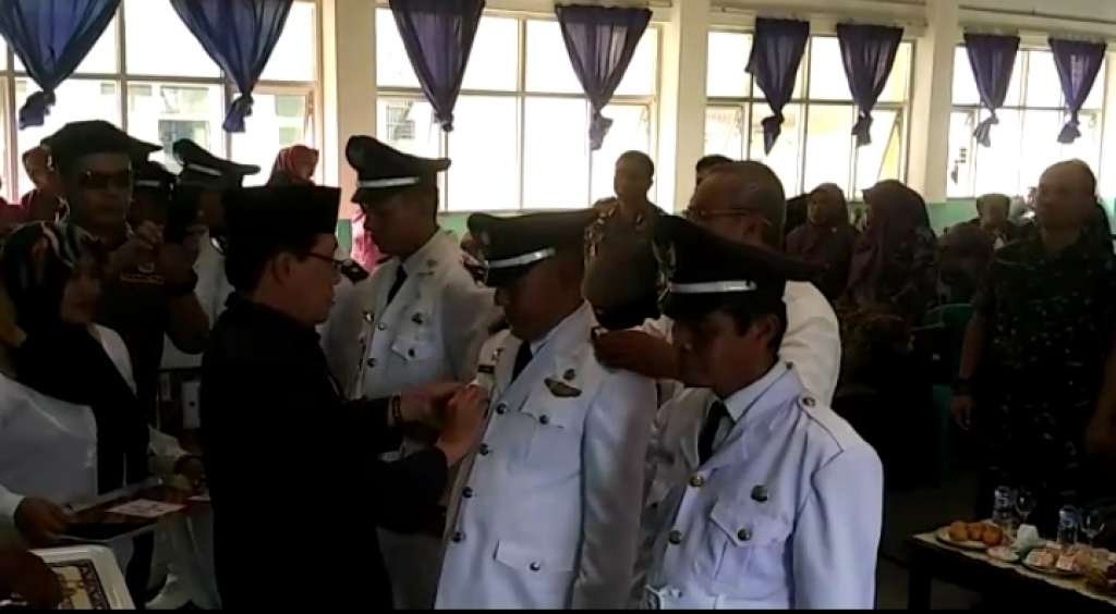 Delapan PJS Kades di Lantik Camat Sukaluyu