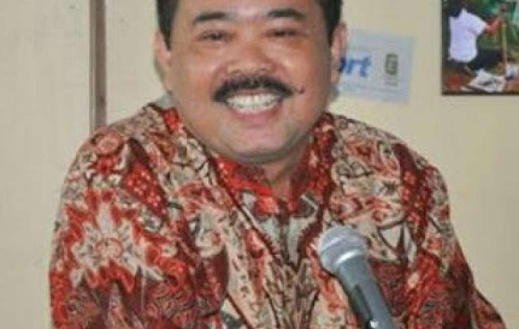 Oting Mendadak Gantikan Plt Kadisdikbud