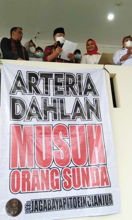 Tandatangani Petisi, Bupati Cianjur Dukung Pemecatan Arteria Dahlan
